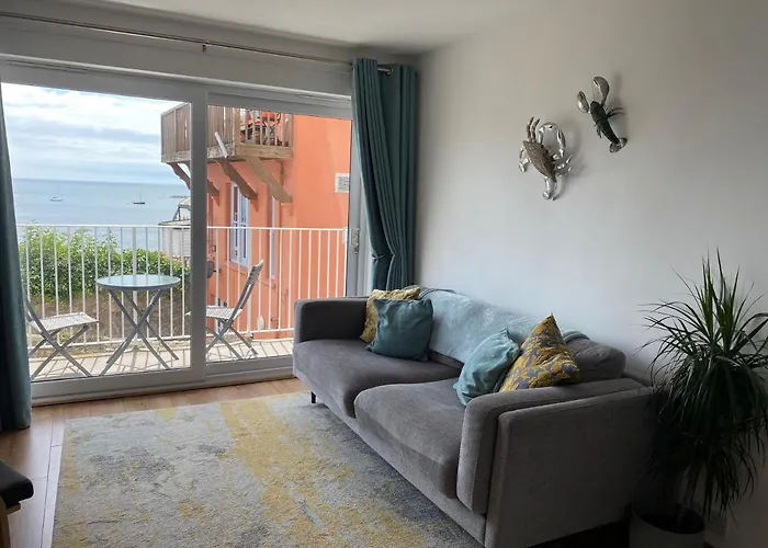 Vitamin Sea With A Sea View And Parking